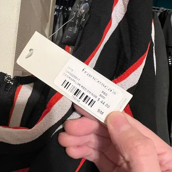 Striped Romper - Picture 4 of 4